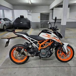 KTM DUKE 390
