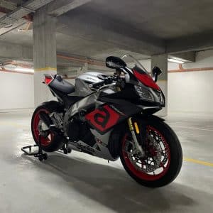 APRILIA RSV4 RR