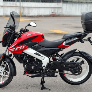 BAJAJ ROUSER NS 200