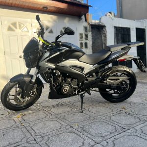 BAJAJ DOMINAR 250