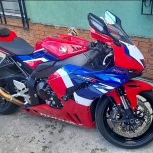 HONDA CBR 1000 RRR