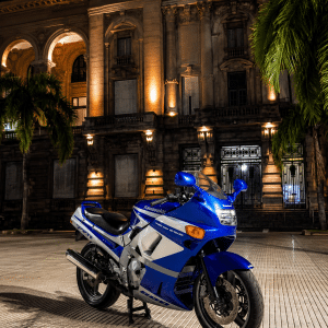 KAWASAKI ZZR 600