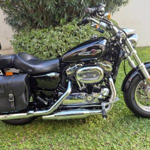 HARLEY DAVIDSON SPORTSTER 1200 CUSTOM